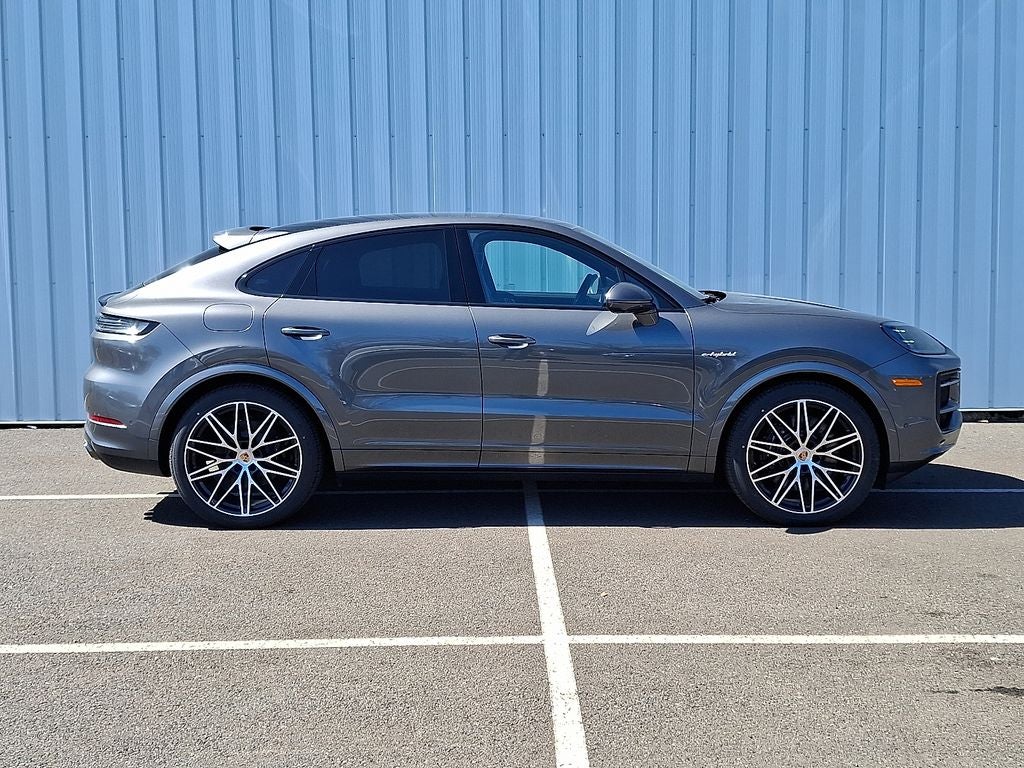 2025 Porsche Cayenne E-Hybrid Coupe Base