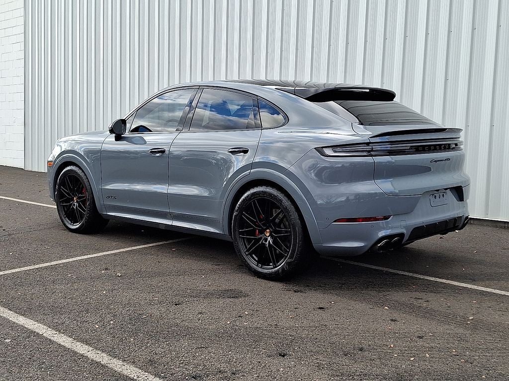 2025 Porsche Cayenne Coupe GTS