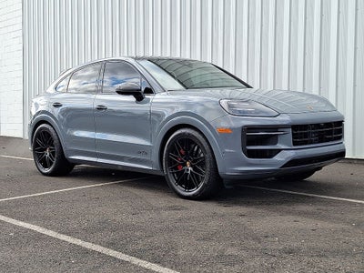2025 Porsche Cayenne Coupe GTS