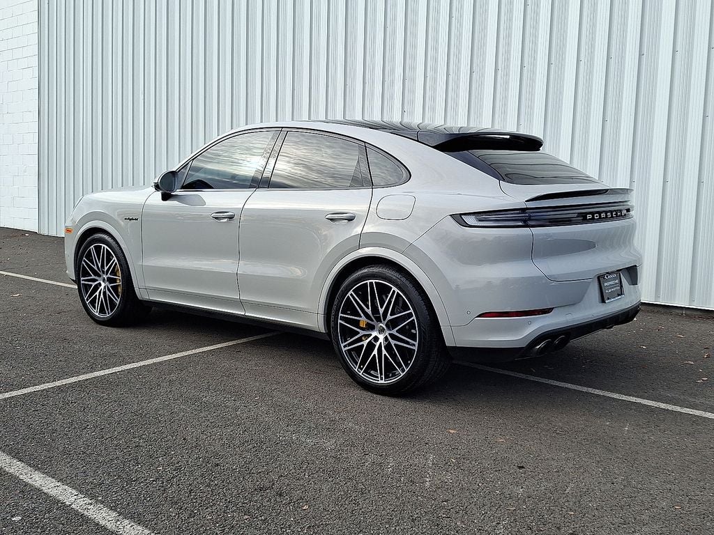 2025 Porsche Cayenne E-Hybrid Coupe Turbo
