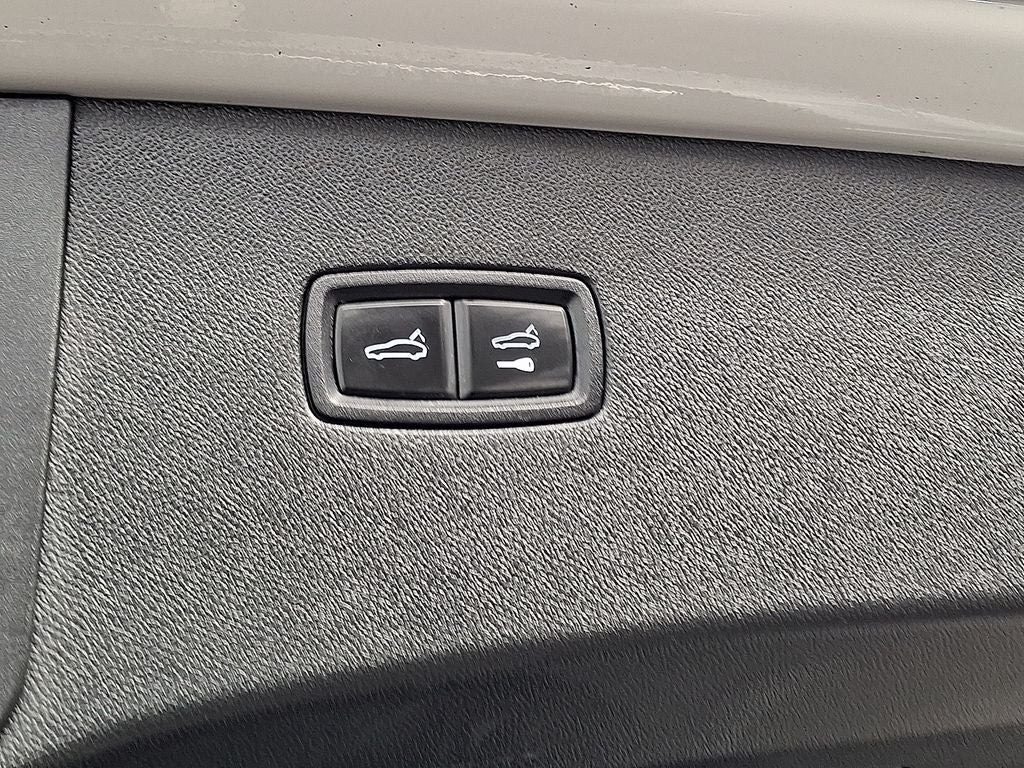 2025 Porsche Cayenne E-Hybrid Coupe Turbo