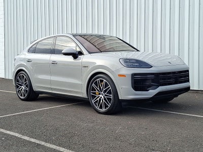 2025 Porsche Cayenne E-Hybrid Coupe Turbo