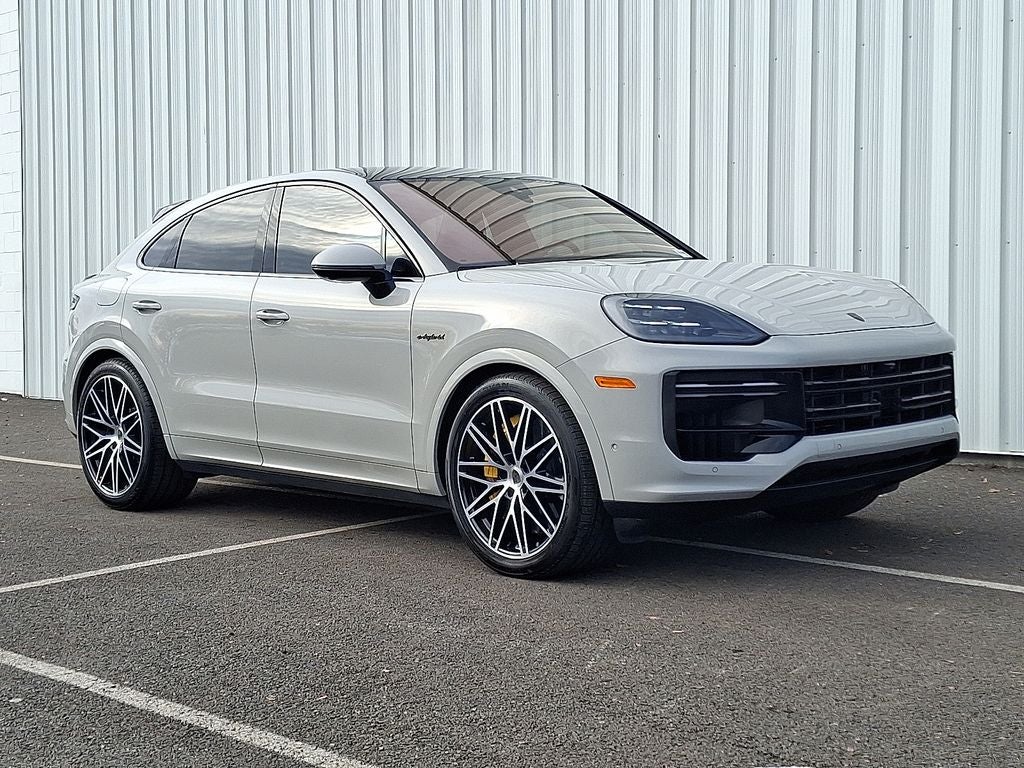 2025 Porsche Cayenne E-Hybrid Coupe Turbo