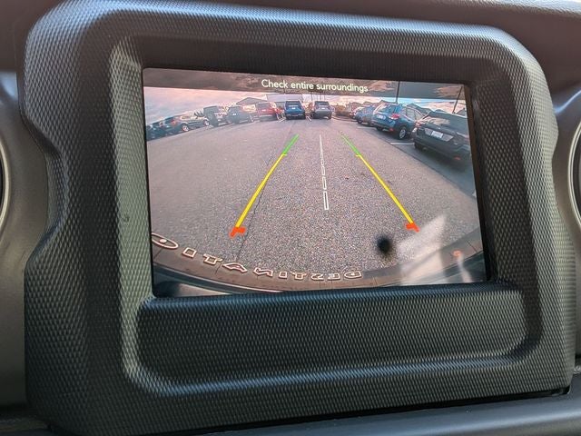 2022 Jeep Wrangler Unlimited Willys