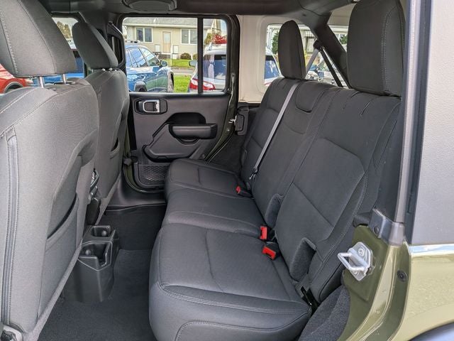 2022 Jeep Wrangler Unlimited Willys