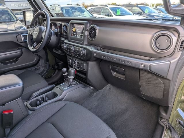 2022 Jeep Wrangler Unlimited Willys