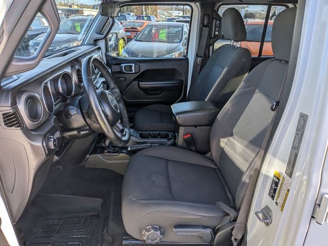 2022 Jeep Wrangler Unlimited Willys