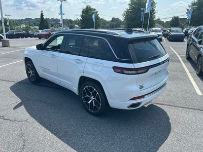 2022 Jeep Grand Cherokee Summit Reserve