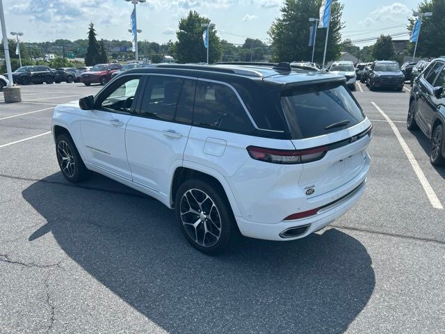 2022 Jeep Grand Cherokee Summit Reserve