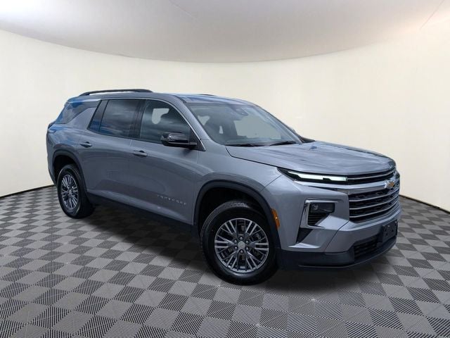 2025 Chevrolet Traverse LT 2LT