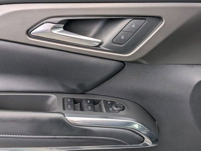 2025 Chevrolet Traverse LT 2LT