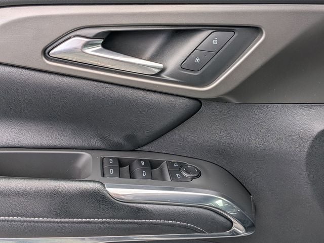 2025 Chevrolet Traverse LT 2LT