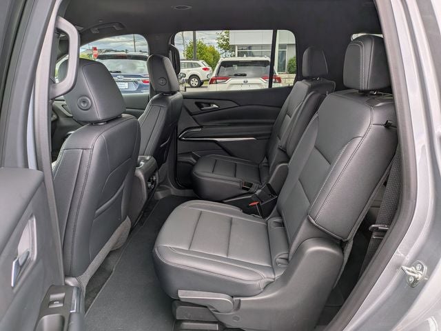 2025 Chevrolet Traverse LT 2LT