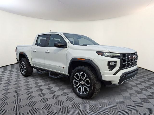 2024 GMC Canyon AT4