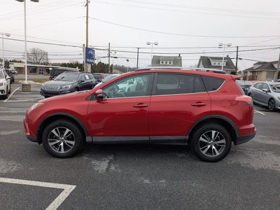 2017 Toyota RAV4 XLE