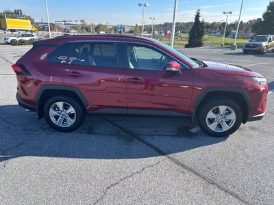 2025 Toyota RAV4 Hybrid XLE