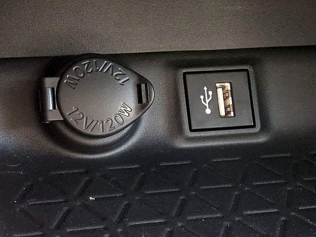2023 Toyota RAV4 Hybrid Woodland Edition