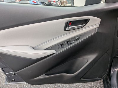 2020 Toyota Yaris LE