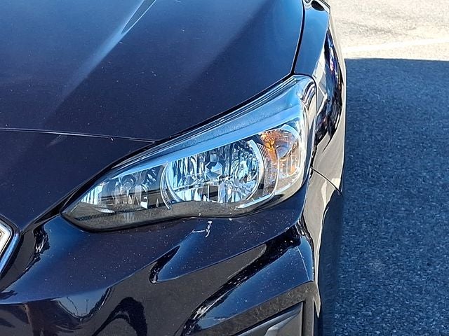 2019 Subaru Impreza 2.0i