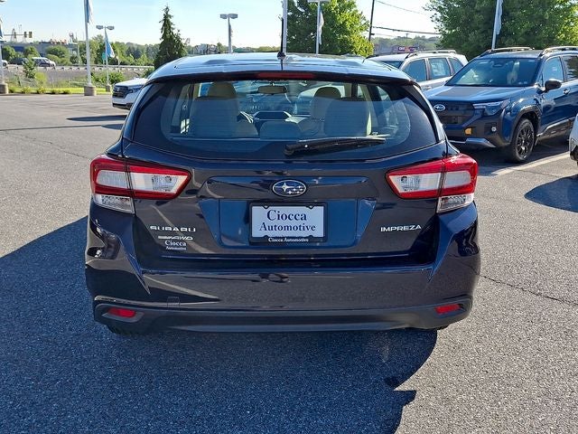 2019 Subaru Impreza 2.0i