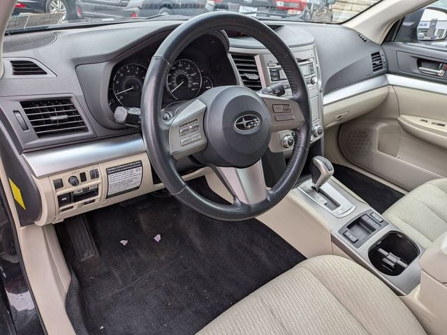 2010 Subaru Outback 2.5i Premium