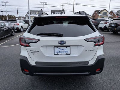 2025 Subaru Outback Premium