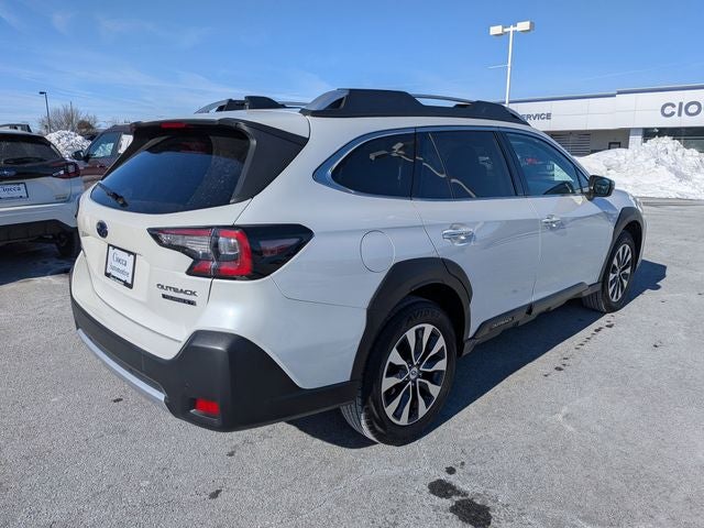 2023 Subaru Outback Touring XT