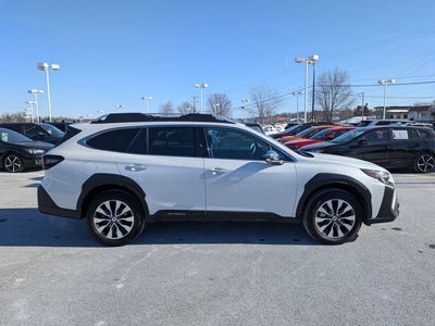 2023 Subaru Outback Touring XT