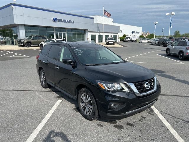 2019 Nissan Pathfinder SL