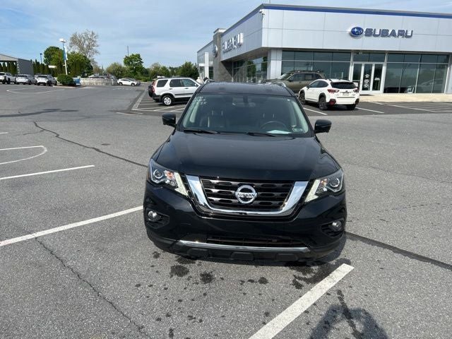 2019 Nissan Pathfinder SL