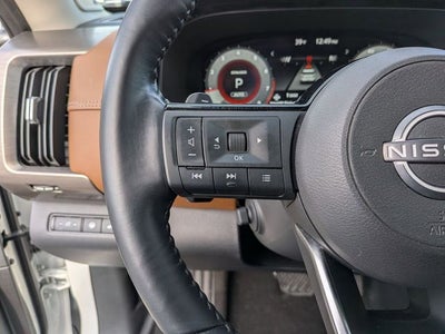 2023 Nissan Pathfinder Platinum