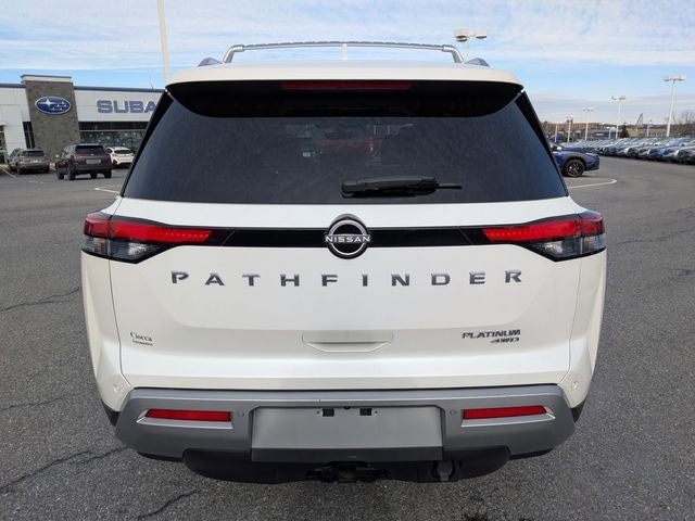 2023 Nissan Pathfinder Platinum