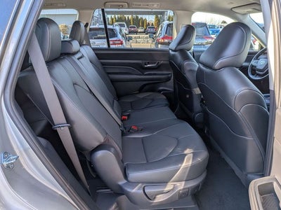 2024 Toyota Grand Highlander XLE