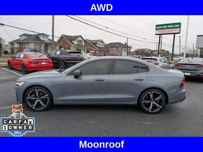 2024 Volvo S60 B5 Core Dark Theme