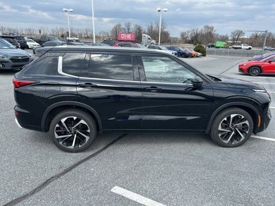 2022 Mitsubishi Outlander SEL