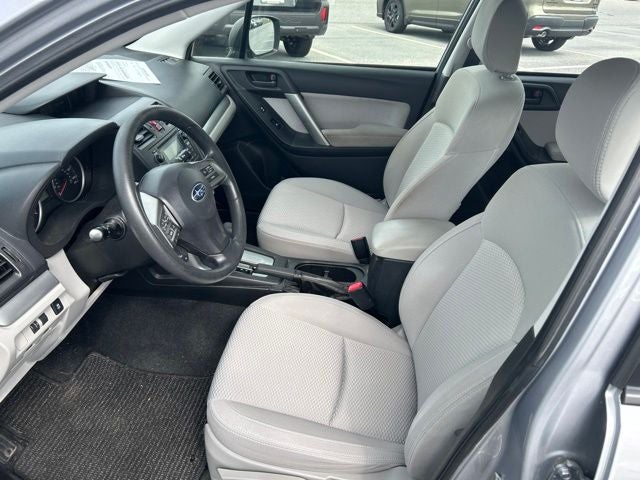 2015 Subaru Forester 2.5i