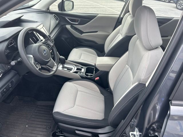 2023 Subaru Forester Base