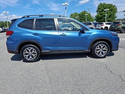 2024 Subaru Forester Premium
