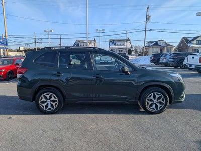 2023 Subaru Forester Premium