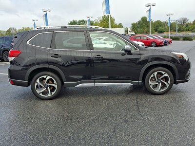 2023 Subaru Forester Touring
