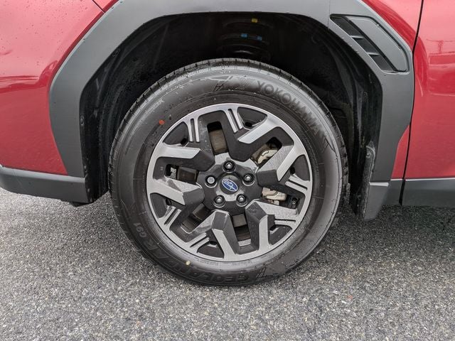 2025 Subaru Forester Base