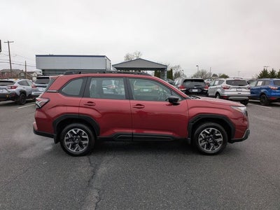 2025 Subaru Forester Base