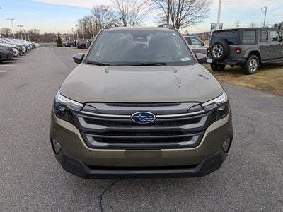 2025 Subaru Forester Premium