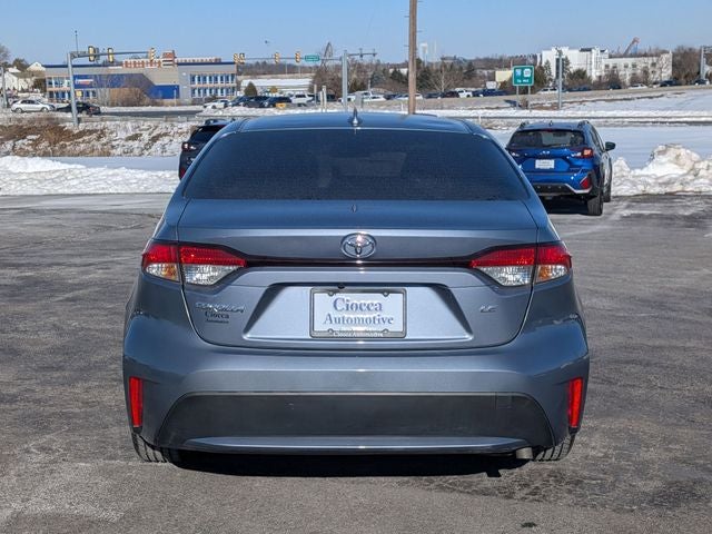 2022 Toyota Corolla LE