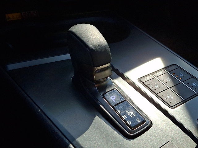 2025 Lexus UX 300h Premium