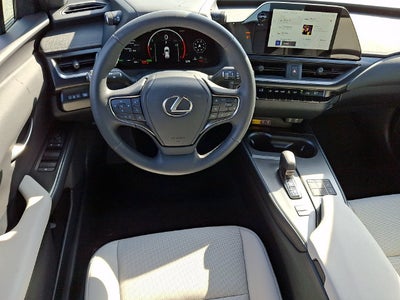 2025 Lexus UX 300h Premium