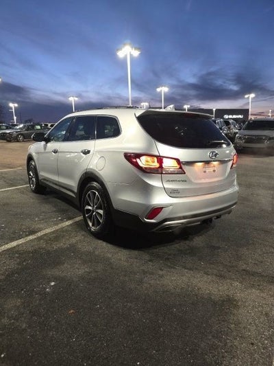 2017 Hyundai Santa Fe SE