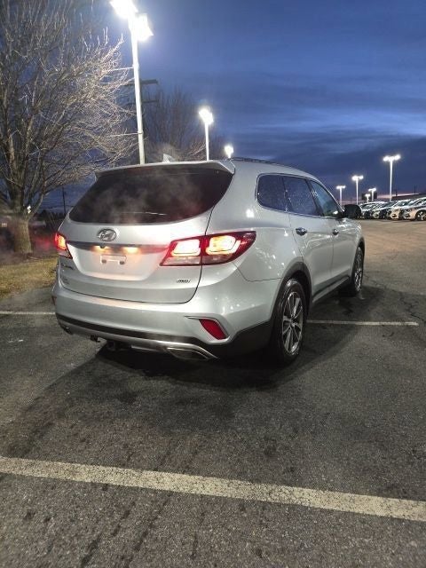 2017 Hyundai Santa Fe SE
