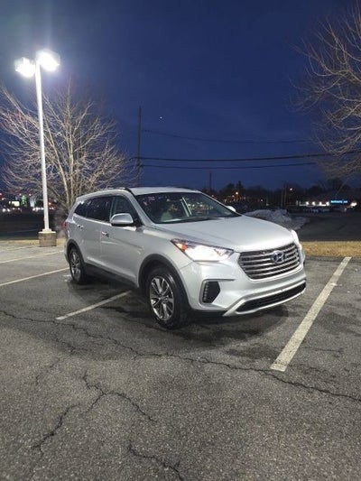 2017 Hyundai Santa Fe SE