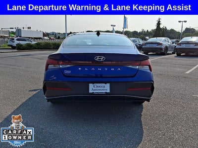 2024 Hyundai Elantra SE